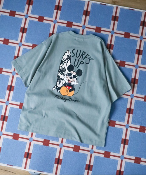 ATELANE(アテレーン)の「Disney ミッキーマウス プリントBIGTEE ミッキーマウス/ミニーマウス/ドナルド/プルート 半袖(Tシャツ/カットソー・メンズ・ブラック系1/ブラック系3/ホワイト系3/ホワイト系5/グリーン/ピンク/グレー/ベージュ/ホワイト系1/カーキ/ホワイト系2/サックスブルー/ブラック系5/ブラック系2/ブラック系4/ホワイト/ホワイト系4/イエロー・M/L)」の22枚目の写真