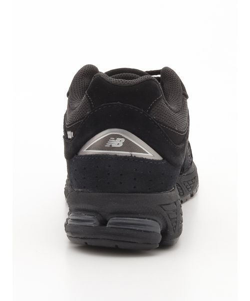 emmi（エミ）の「【New Balance】2002R（スニーカー・レディース・ブラック・24/25/24.5/23.5/23）」の4枚目の写真