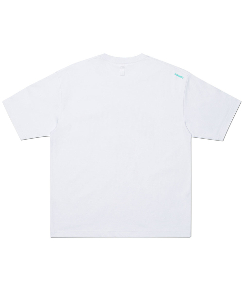 NOMANUAL（NOMANUAL）の「2T ARCH LOGO T-SHIRT - WHITE（Tシャツ/カットソー・レディース・その他・LARGE/MEDIUM/SMALL/X-LARGE）」の2枚目の写真