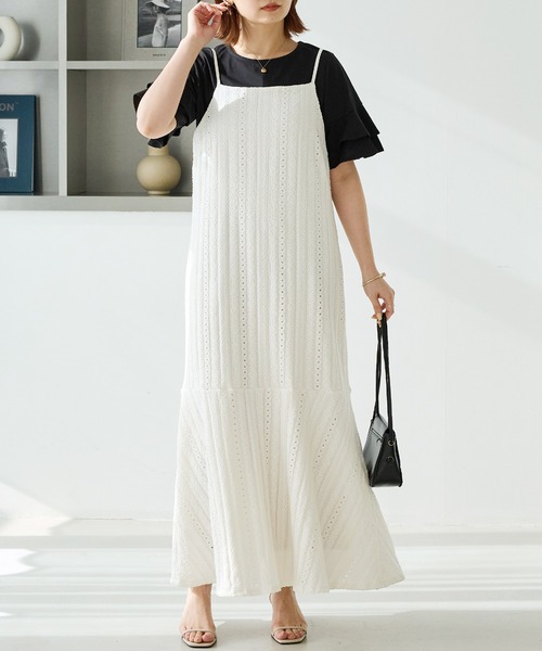 LAVEANGE(ラビアンジェ)の「カットレースキャミワンピース(ワンピース・レディース・ブラック/オフホワイト・5L/4L/3L/LL/M)」の1枚目の写真