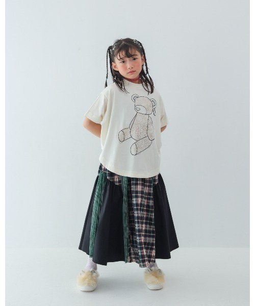 unica（ユニカ）の「もじもじベアーTシャツ（Tシャツ/カットソー・キッズ・チャコール/オフホワイト/ブルー・M/L/XL/S）」の5枚目の写真