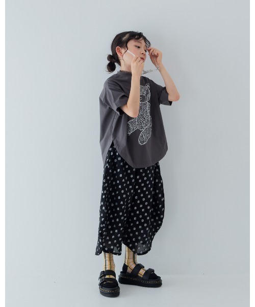 unica（ユニカ）の「もじもじベアーTシャツ（Tシャツ/カットソー・キッズ・チャコール/オフホワイト/ブルー・M/L/XL/S）」の17枚目の写真