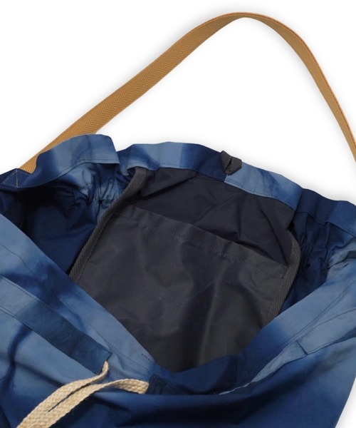 ohta（オータ）の「【ohta】 shibori bag（トートバッグ・メンズ・ブルー・FREE）」の12枚目の写真