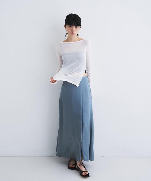 CODE A(コードエー)の「satin slit flare skirt(スカート・レディース・ホワイト/ブラック/ライトグレー・36/38)」の16枚目の写真