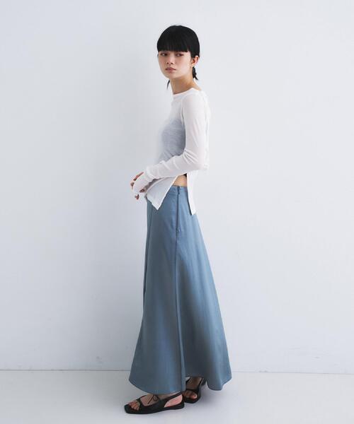 CODE A(コードエー)の「satin slit flare skirt(スカート・レディース・ホワイト/ブラック/ライトグレー・36/38)」の18枚目の写真