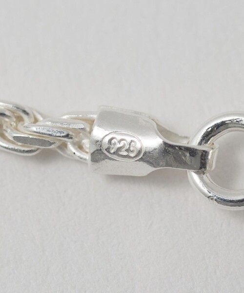 BEAUTY&YOUTH UNITED ARROWS（ビューティーアンドユースユナイテッドアローズ）の「SILVER925 ツイスト ネックレス 50（ネックレス・メンズ・シルバー・FREE）」の2枚目の写真