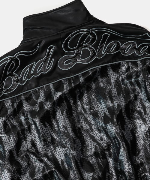 BADBLOOD(バッドブラッド)の「コントラストレザートラックジャケット - ブラックパイソン(ナイロンジャケット・レディース・その他・SMALL/MEDIUM/LARGE)」の2枚目の写真