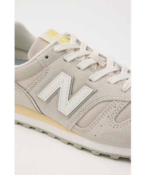 NEW BALANCE(ニューバランス)の「W373(スニーカー・レディース・ベージュ/ピンク/ライトグレー・25cm/24.5cm/24cm/23.5cm/23cm)」の17枚目の写真