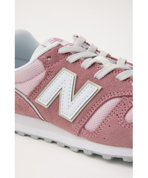 NEW BALANCE(ニューバランス)の「W373(スニーカー・レディース・ベージュ/ピンク/ライトグレー・25cm/24.5cm/24cm/23.5cm/23cm)」の7枚目の写真