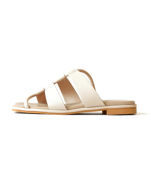 RiiiKa（リーカ）の「【RiiiKa/リーカ】スクエアフラットサンダル アシンメトリー スクエアトゥ フラットサンダル ローヒール（サンダル・レディース・オレンジ/ホワイト/ブラック・S/M/L/LL）」の19枚目の写真