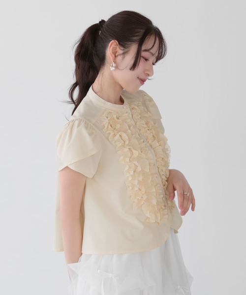 Fit more(フィットモア)の「ドットフリルチューリップスリーブショート丈ブラウス(シャツ/ブラウス・レディース・ホワイト/クリーム/コーラル・FREE)」の15枚目の写真