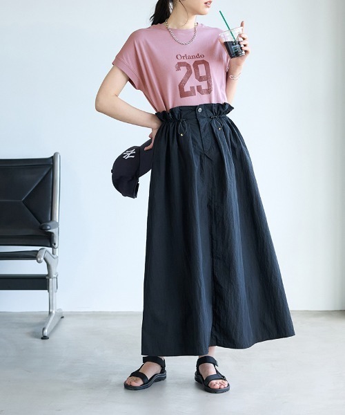BELLUNA(ベルーナ)の「【接触冷感 UV対策 アンチピリング】ひんやリッチコットンドルマン綿100Tシャツ(Tシャツ/カットソー・レディース・オフホワイト/杢グレー/ピンク/ブラック/カーキ/チャコール・X-LARGE/LARGE/MEDIUM)」の19枚目の写真