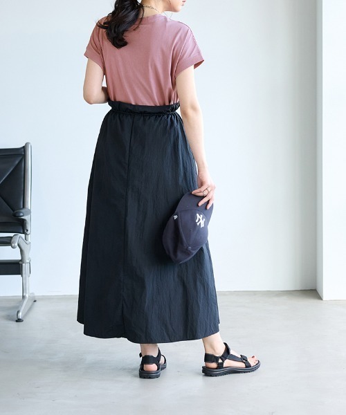 BELLUNA(ベルーナ)の「【接触冷感 UV対策 アンチピリング】ひんやリッチコットンドルマン綿100Tシャツ(Tシャツ/カットソー・レディース・オフホワイト/杢グレー/ピンク/ブラック/カーキ/チャコール・X-LARGE/LARGE/MEDIUM)」の21枚目の写真