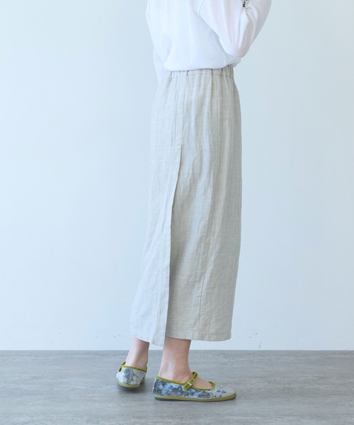 yuni(ユニ )の「△Hemp/C herringbone tight gum skirt(スカート・レディース・ベージュ/ブラック・FREE)」の7枚目の写真