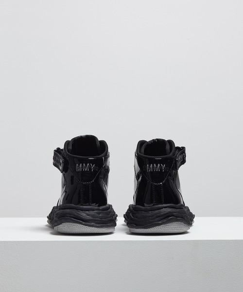 BED J.W. FORD(ベッドフォード)の「"WAYNE" OG Sole Patent Leather High-top Sneaker(スニーカー・メンズ・ブラック・40/41/42)」の4枚目の写真