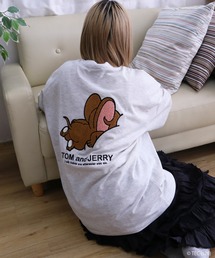 TOM&JERRY（トムアンドジェリー）の「【公式】トムとジェリー　うずくまりサガラTシャツ（Tシャツ/カットソー）」