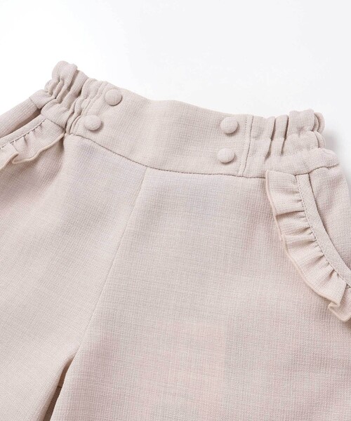 BeBe（ベベ）の「リネン調キャンバスポケットフリルショートパンツ（その他パンツ・キッズ・ブルー/ベージュ・140cm/150cm/130cm/120cm/110cm）」の15枚目の写真