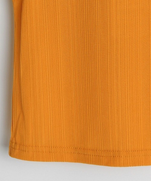 moimoln(モイモルン)の「トゥーユーノースリーブ(Tシャツ/カットソー・キッズ・エメラルド/キャメル/オフホワイト/マスタード・100cm/130cm/120cm/90cm/110cm)」の15枚目の写真
