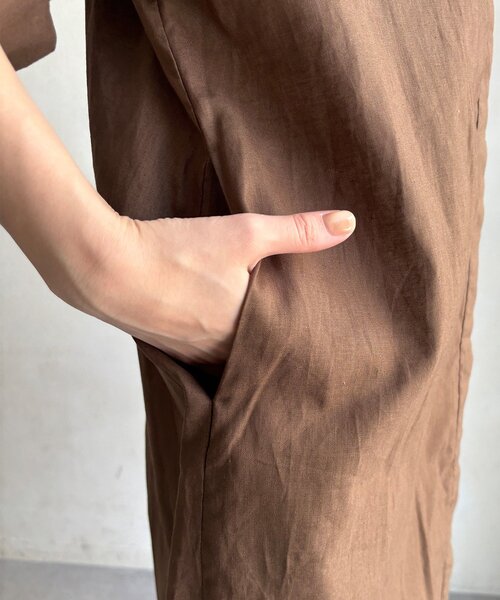 DouDou(ドゥドゥ)の「【WEB限定】コットンリネンシャツワンピース(ワンピース・レディース・ブラック/ブラウン/オフホワイト・FREE)」の19枚目の写真