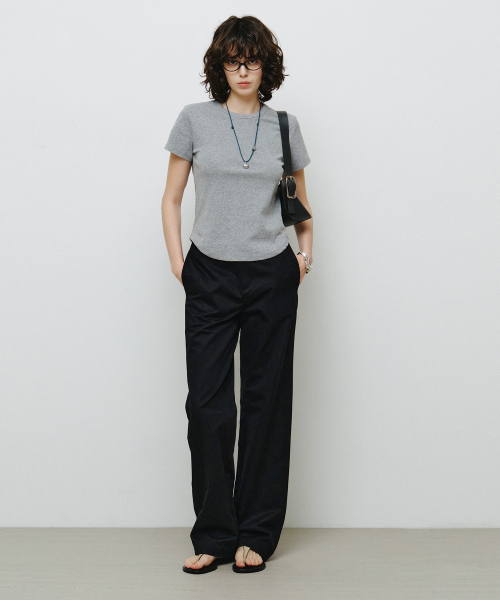 MONGDOL(モンドル)の「ボタンポケットストレートパンツブラックMDPT078BLACK(その他パンツ・レディース・その他・SMALL/MEDIUM)」の2枚目の写真