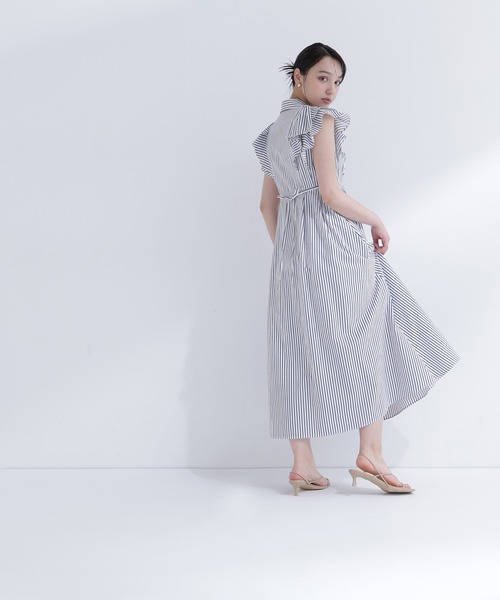 NATURAL BEAUTY BASIC(ナチュラルビューティーベーシック)の「【山本里菜さんコラボ】リボンラッフルシャツワンピース(ワンピース・レディース・ホワイト系その他/ネイビー/チャコールグレー・SMALL/MEDIUM/P/S)」の7枚目の写真