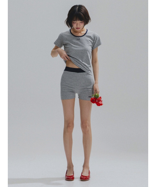ANNEHEARTS(アンハーツ)の「Nostalgic Stripe Round Shorts_GREY(その他パンツ・レディース・その他・FREE)」の1枚目の写真