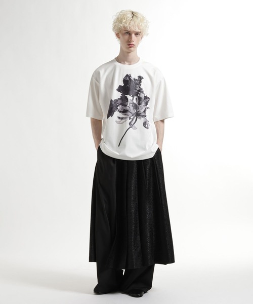 HARE(ハレ)の「【接触冷感】フラワーアートフロントプリントカット(HARE)(Tシャツ/カットソー・メンズ・グリーン/ホワイト/ブラック・FREE)」の4枚目の写真