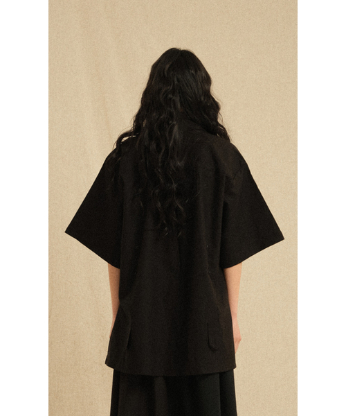 RECULER（ルキュレ）の「Bijo Point Short-Sleeved Shirts Black (Ver. Tie)（シャツ/ブラウス・レディース・その他・FREE）」の2枚目の写真