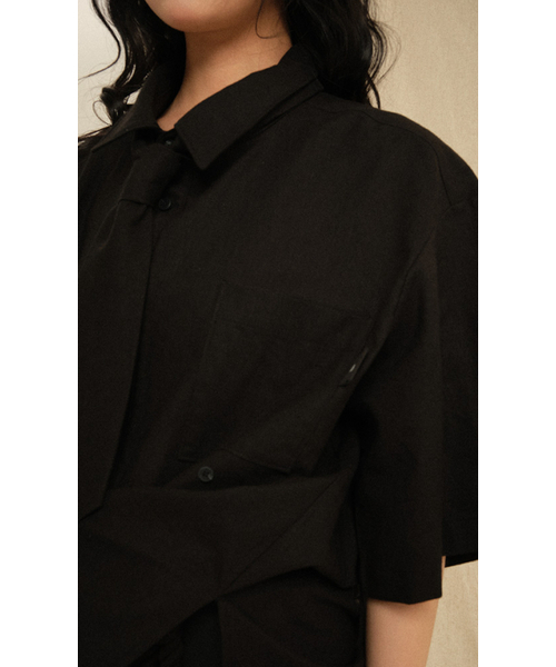 RECULER（ルキュレ）の「Bijo Point Short-Sleeved Shirts Black (Ver. Tie)（シャツ/ブラウス・レディース・その他・FREE）」の3枚目の写真