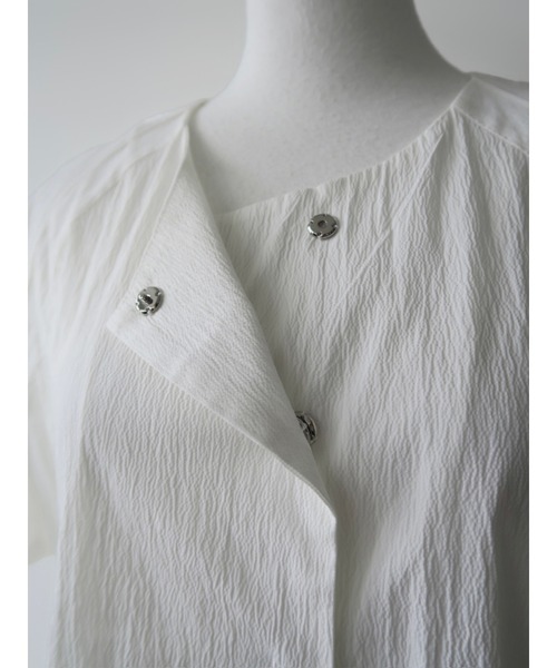 NOWNS(ナウンス)の「Agnes | Sheer crinkle blouse(シャツ/ブラウス・レディース・アイボリー・FREE)」の8枚目の写真