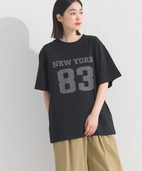 OMNES(オムネス)の「ロゴプリント半袖Tシャツ(Tシャツ/カットソー・レディース・ブラック/ネイビー/レッド/ホワイト/パープル・FREE)」の3枚目の写真