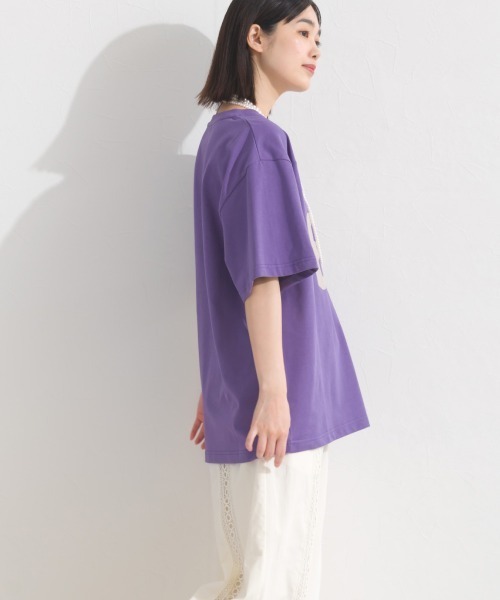 OMNES(オムネス)の「ロゴプリント半袖Tシャツ(Tシャツ/カットソー・レディース・ブラック/ネイビー/レッド/ホワイト/パープル・FREE)」の22枚目の写真