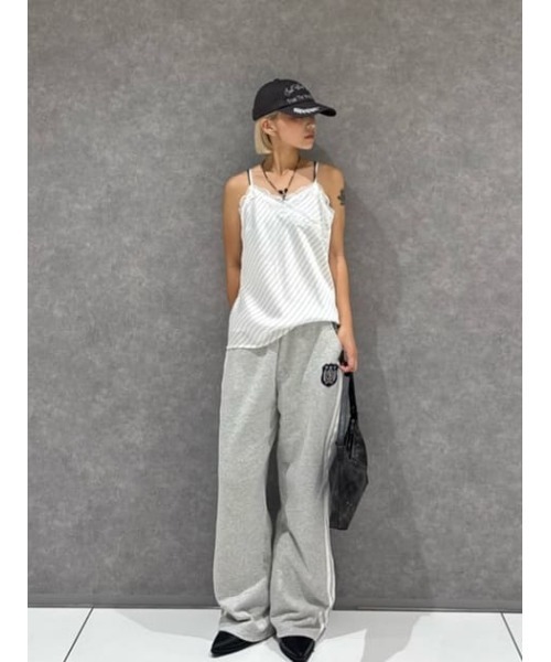 LAGUA GEM（ラグアジェム）の「SIDE LINE WAPPEN SWEAT パンツ（スウェットパンツ・レディース・ネイビー/チャコールグレー/杢グレー・SMALL/MEDIUM）」の21枚目の写真