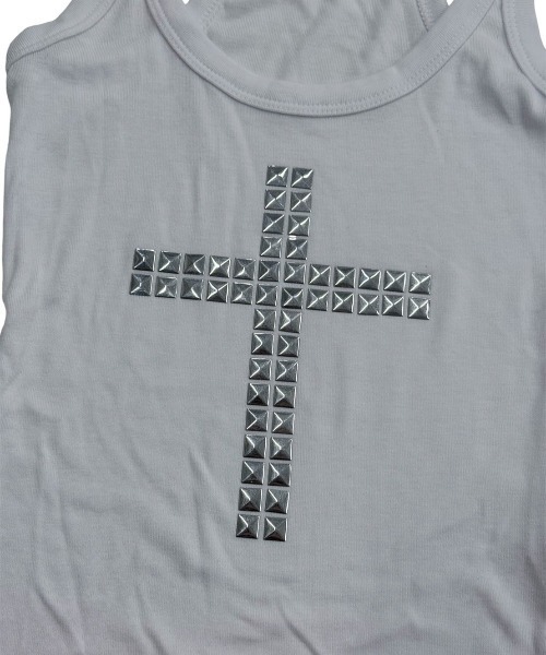 Never mind the XU / Chikashitsu+(ネバーマインド ザ エックスユー / チカシツプラス)の「【nmtc+】Cross Studded Slim Tank top / 【エヌエムティーシープラス】クロススタッズスリムタンクトップ(タンクトップ・レディース・ブラック/ホワイト・ONE SIZE)」の10枚目の写真