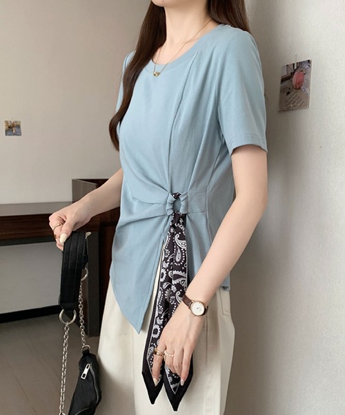 2ly2(トゥーリートゥー)の「アシンメトリードレープトップス / スカーフデザイン 半袖カットソー(Tシャツ/カットソー・レディース・ホワイト/ブルー/ブラック/ネイビー・FREE)」の13枚目の写真