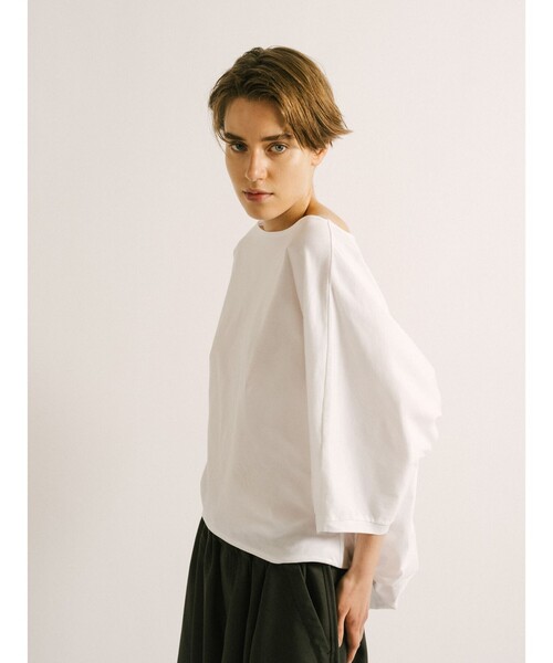 mizuiroind（ミズイロインド）の「mizuiro ind ボートネックコクーンプルオーバー（Tシャツ/カットソー・レディース・ライトグレー/ホワイト/ブラック/グレー・FREE）」の10枚目の写真