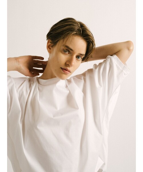mizuiroind（ミズイロインド）の「mizuiro ind ボートネックコクーンプルオーバー（Tシャツ/カットソー・レディース・ライトグレー/ホワイト/ブラック/グレー・FREE）」の13枚目の写真