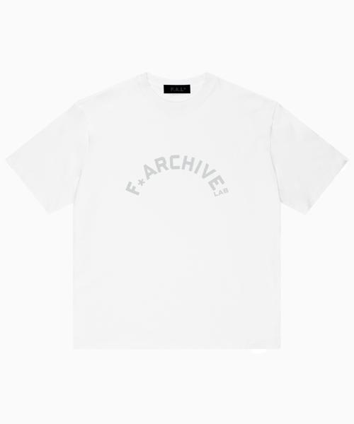 MOON FAIRY（ムーンフェアリー）の「ARCH ヘビーウェイト半袖Tシャツ[ホワイト]（Tシャツ/カットソー・レディース・その他・X-LARGE/2XL/SMALL/MEDIUM/LARGE）」の2枚目の写真