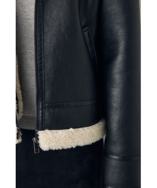 AZUL by moussy（アズールバイマウジー）の「【不動の人気アウターがついに予約開始】【着丈バリエ】フェイクムートンB-3ブルゾン　秋服　冬服　ボア　レザー（ブルゾン・レディース・ブラック/カーキ/ベージュ・SMALL/MEDIUM）」の12枚目の写真