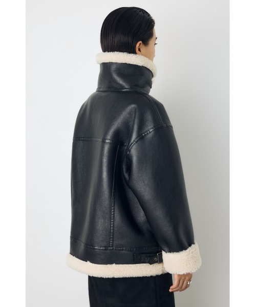 AZUL by moussy（アズールバイマウジー）の「【不動の人気アウターがついに予約開始】【着丈バリエ】フェイクムートンB-3ブルゾン　秋服　冬服　ボア　レザー（ブルゾン・レディース・ブラック/カーキ/ベージュ・SMALL/MEDIUM）」の17枚目の写真