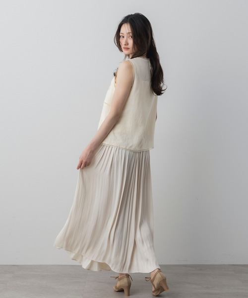 AJUGA.(アジュガ)の「フラワー刺繍ノースリーブブラウス(タンクトップ・レディース・アイボリー/ホワイト・S/M)」の20枚目の写真