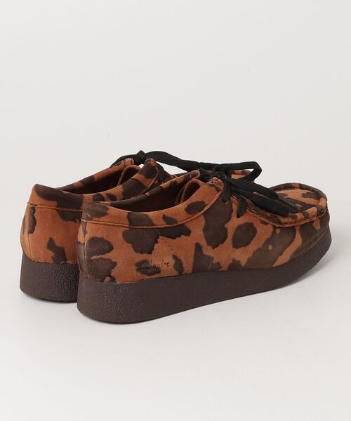Clarks(クラークス)の「WallabeeEVOSh/ワラビーエヴォシューズ(カウプリント)(モカシン/デッキシューズ・レディース・アニマル・UK6/UK3/UK3.5/UK4/UK4.5/UK5/UK5.5)」の12枚目の写真