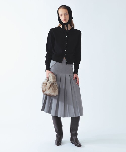 Ray BEAMS(レイビームス)の「ニット スカーフ セット カーディガン(ニット/セーター・レディース・ブラック/シルバー・ONE SIZE)」の8枚目の写真