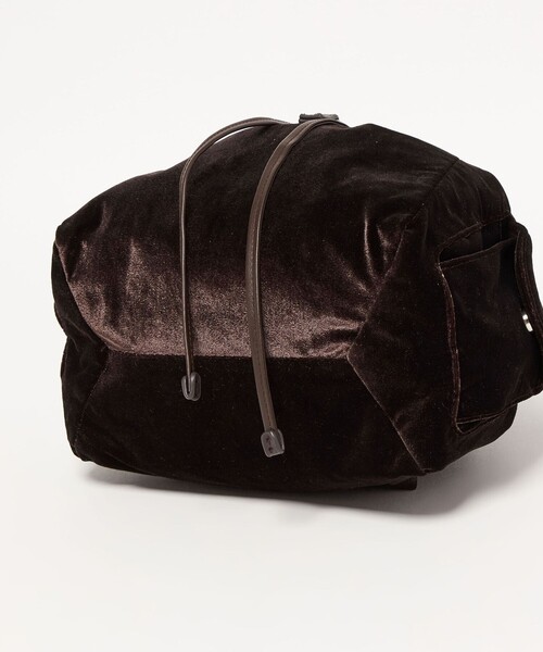 BEAUTY&YOUTH UNITED ARROWS(ビューティーアンドユースユナイテッドアローズ)の「ベルベット ミニ リュック(バックパック/リュック・レディース・ブラック/ダークブラウン・FREE)」の13枚目の写真