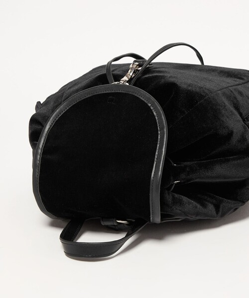 BEAUTY&YOUTH UNITED ARROWS(ビューティーアンドユースユナイテッドアローズ)の「ベルベット ミニ リュック(バックパック/リュック・レディース・ブラック/ダークブラウン・FREE)」の21枚目の写真