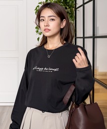 Chandelier（シャンデリア）の「ゆったり 着やすい ルーズシルエット 刺繍 ワンポイント ロンT（Tシャツ/カットソー）」