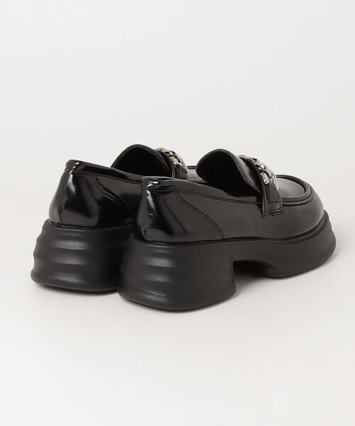Haze Reverie(ヘイズレヴァリー)の「シルバーチェーン厚底ローファー(ローファー・レディース・ブラック・SMALL/MEDIUM/LARGE)」の14枚目の写真