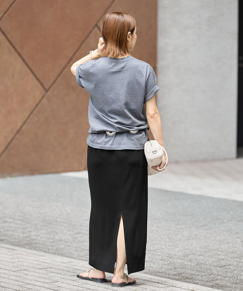IENA(イエナ)の「《追加2》ストレッチジョーゼット Iラインスカート(スカート・レディース・ブラウン/ブラック・40/38/36)」の8枚目の写真