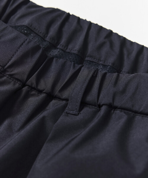 +phenix(プラスフェニックス)の「+phenix/プラスフェニックス 別注 GORE-TEX WINDSTOPPER PACKABLE SLACKS【セットアップ対応】/ゴアテックス ウインドストッパー パッカブル スラックス(その他パンツ・メンズ・ネイビー/チャコールグレー/ブラック・SMALL/MEDIUM/LARGE)」の12枚目の写真