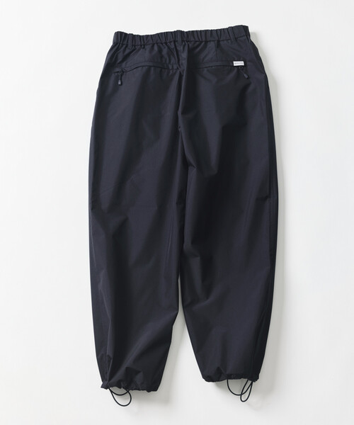 +phenix(プラスフェニックス)の「+phenix/プラスフェニックス 別注 GORE-TEX WINDSTOPPER PACKABLE SLACKS【セットアップ対応】/ゴアテックス ウインドストッパー パッカブル スラックス(その他パンツ・メンズ・ネイビー/チャコールグレー/ブラック・SMALL/MEDIUM/LARGE)」の10枚目の写真